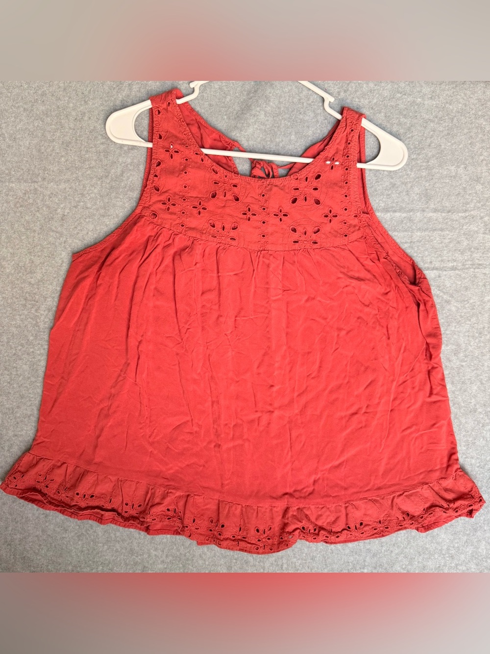 Women's XL Rust Red Eyelet Babydoll Tank Top Sleeveless Tie Back Boho